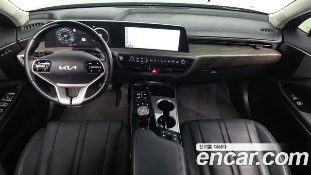 2022 Kia K8 3.5 LPG 2WD, photograph 8