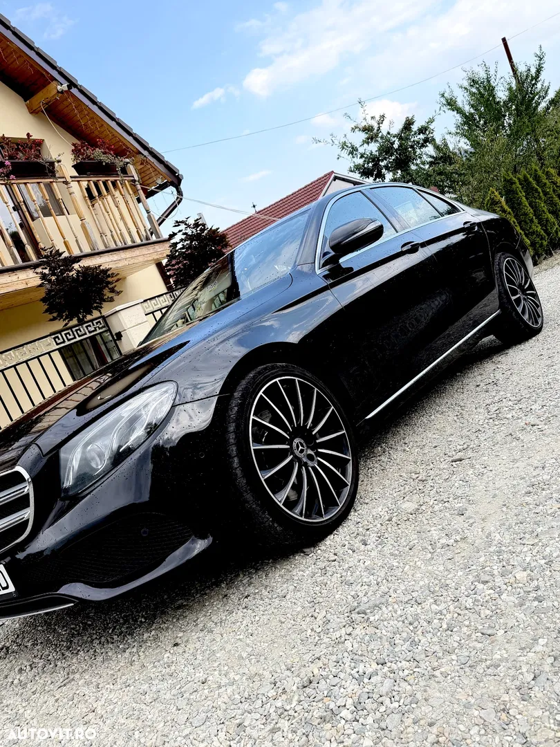 2018 Mercedes-Benz E 350 D Aut., photograph 3