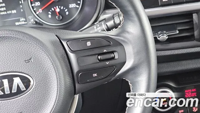 2020 Kia morning Signature, photograph 2