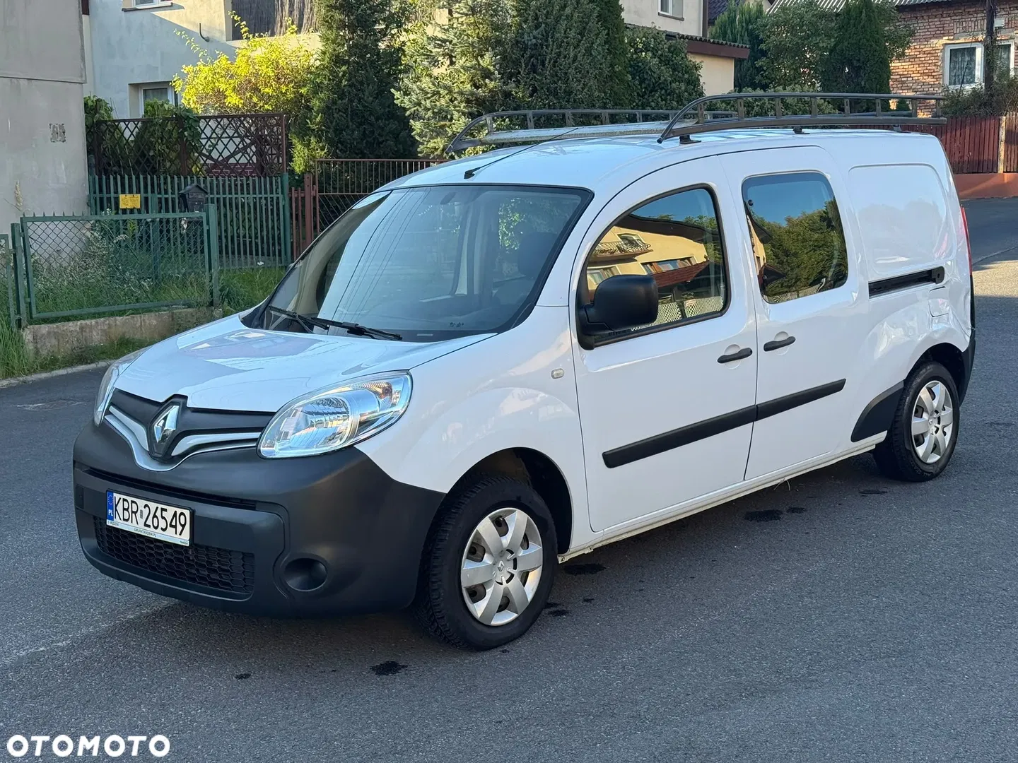 Renault Kangoo dCi 110 EDC Grand — photo 1 of 22