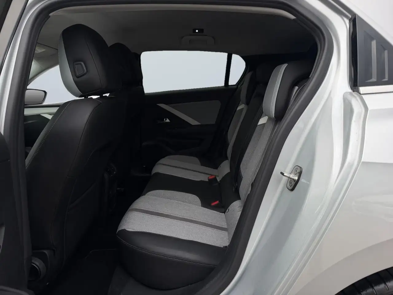 2022 Opel Astra L Elegance Lim/ACC/NAVI/360°KAMERA/17.TKM/, photograph 12