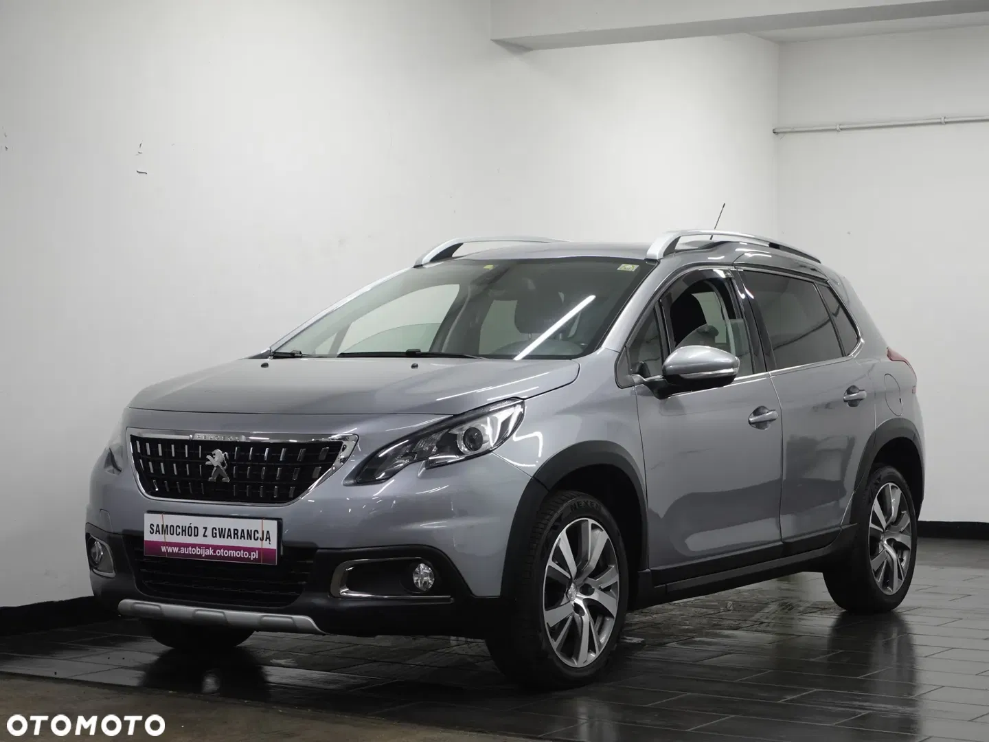 Peugeot 2008 1.5 BlueHDi Crossway — photo 1 of 39