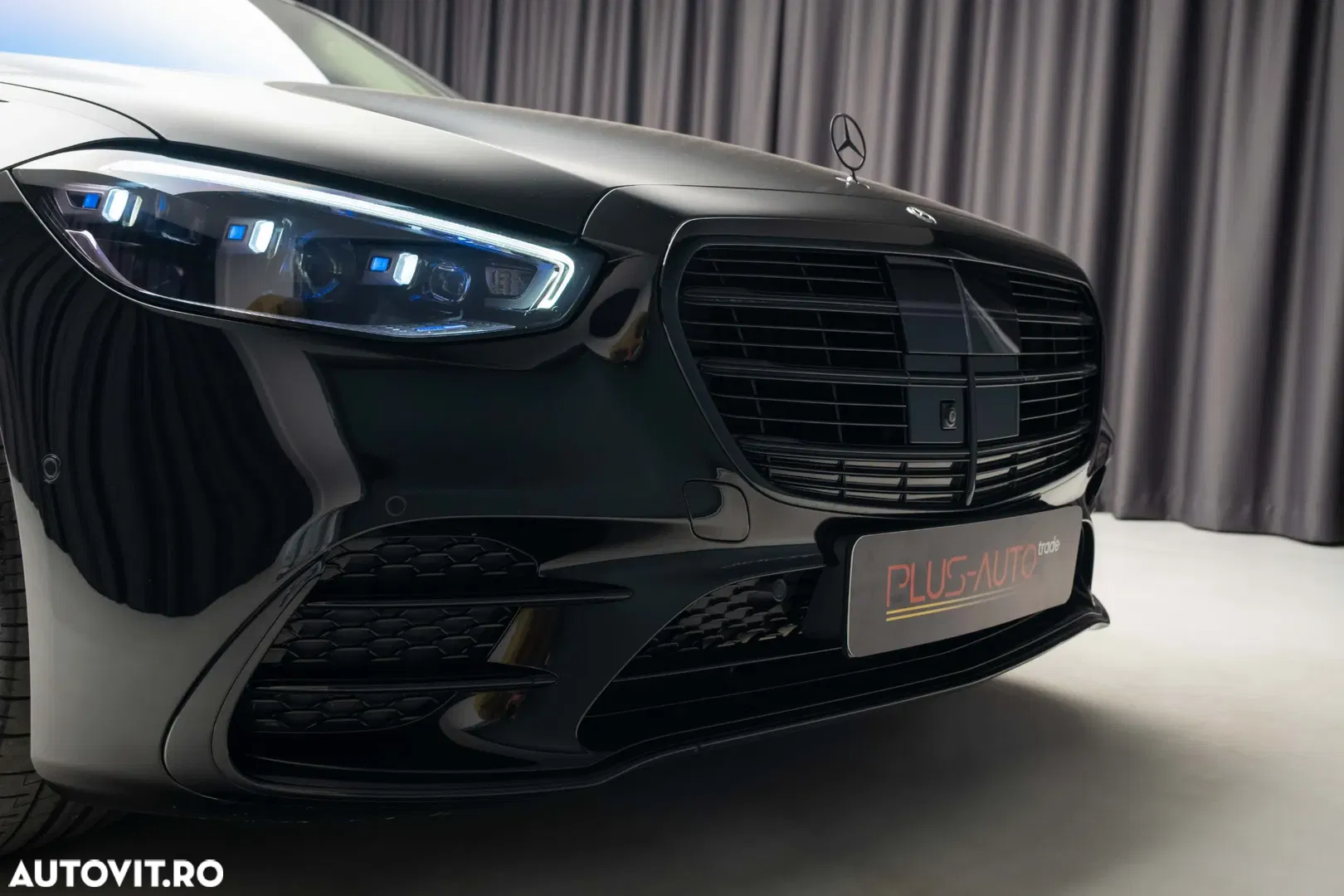 2020 Mercedes-Benz S, photograph 3