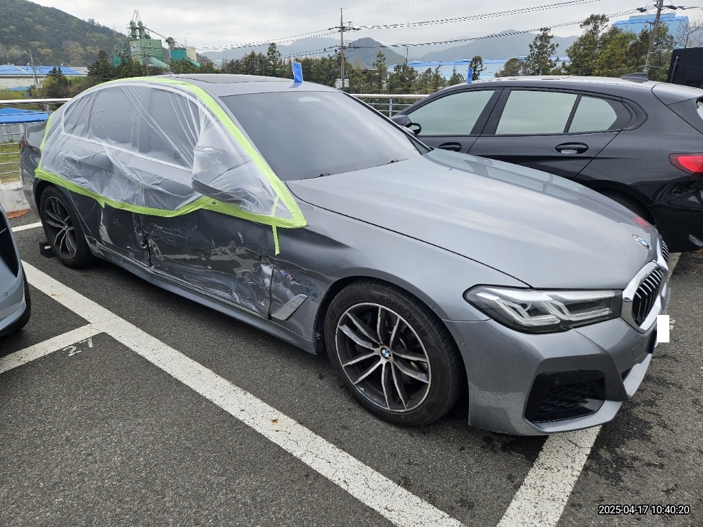 2023 BMW 520i, photograph 4