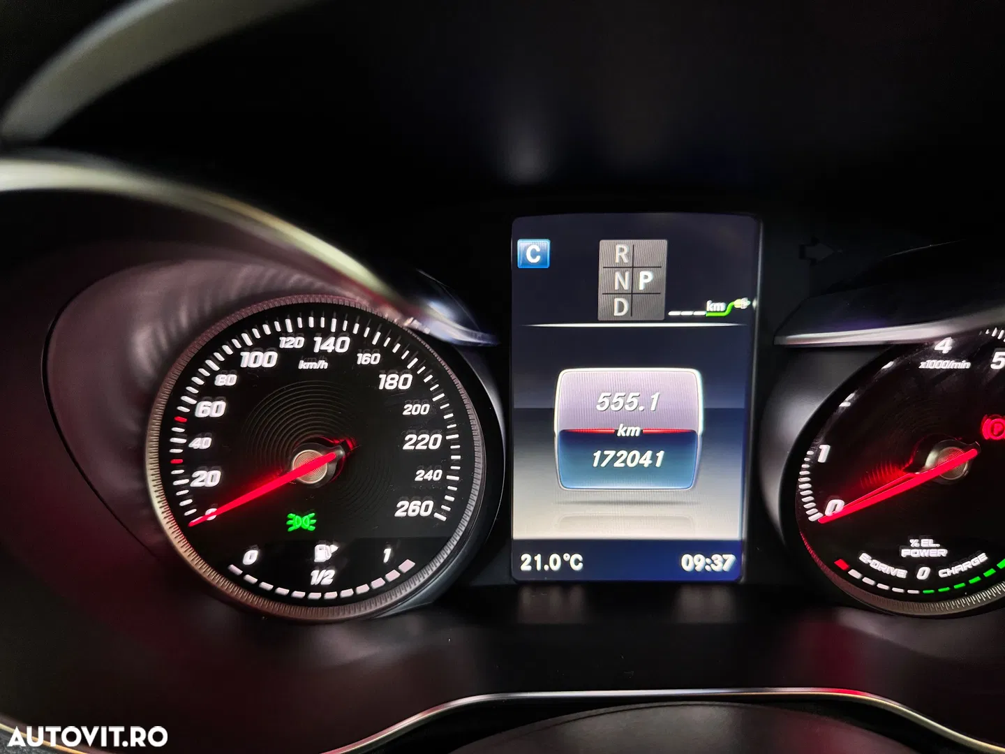 2017 Mercedes-Benz GLC 350 e 4Matic 7G-TRONIC AMG Line, photograph 8