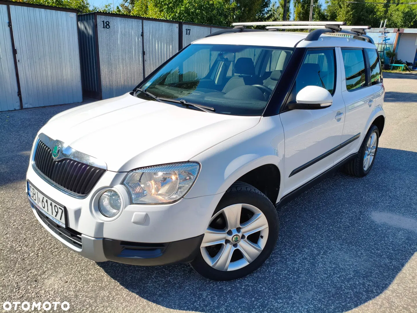 Skoda Yeti 2.0 TDI DPF 4x4 Ambition — photo 1 of 36