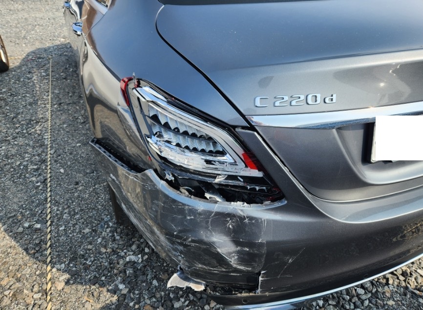 2019 Mercedes-Benz C220 d 4Matic, photograph 4