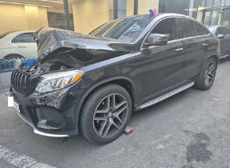 2017 Mercedes-Benz GLE350 d 4Matic Coupe, photograph 2