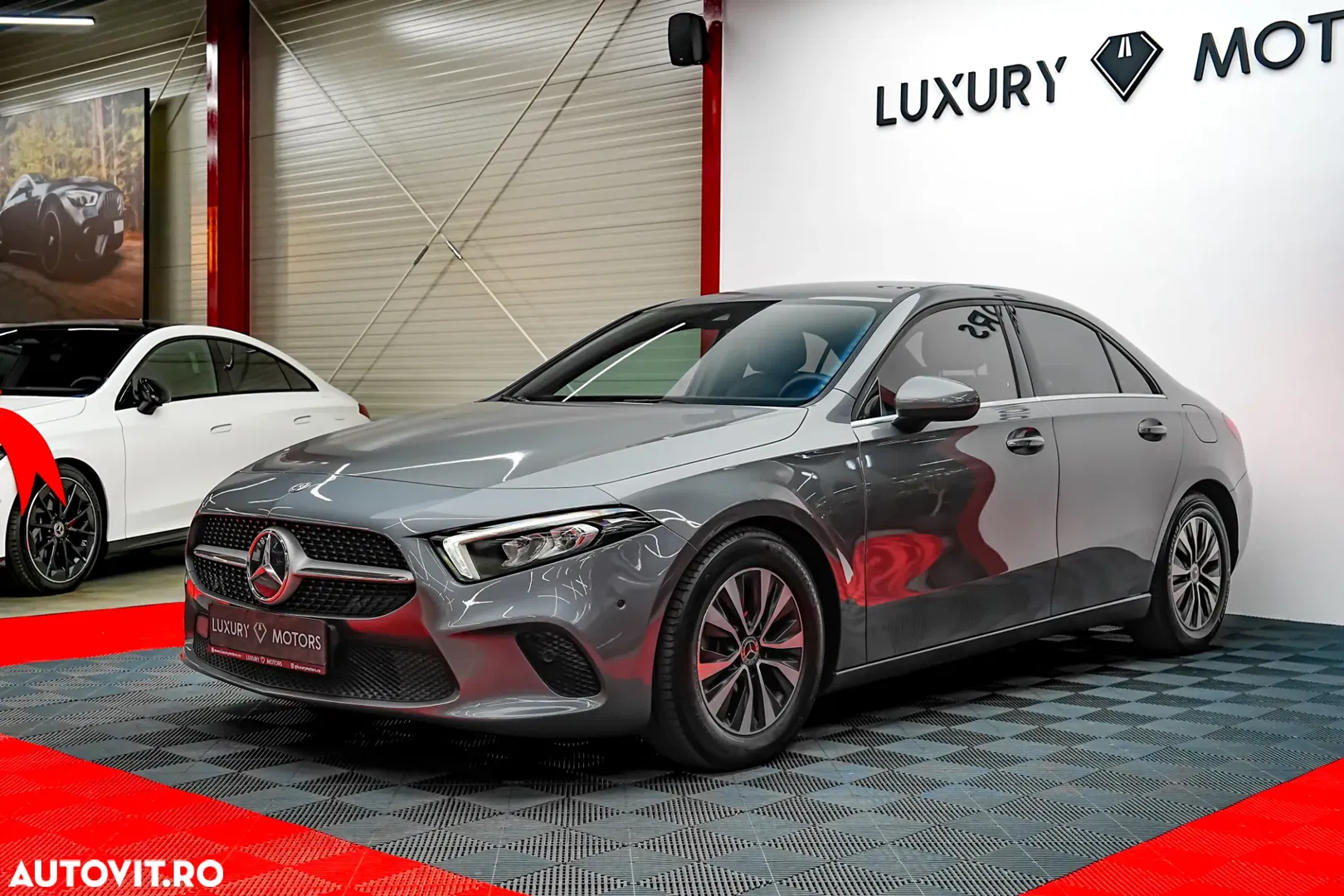 2020 Mercedes-Benz A 180 Sedan 7G-DCT Progressive, photograph 1