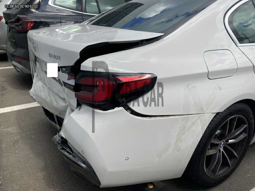 2023 BMW 520i, photograph 6