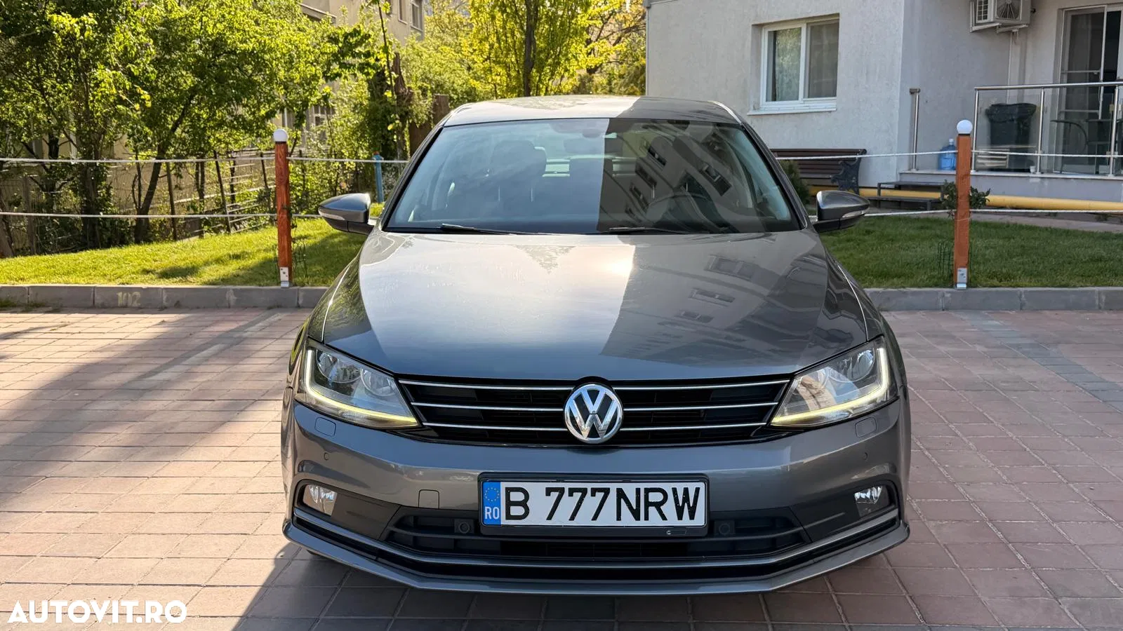 2016 Volkswagen Jetta, photograph 10
