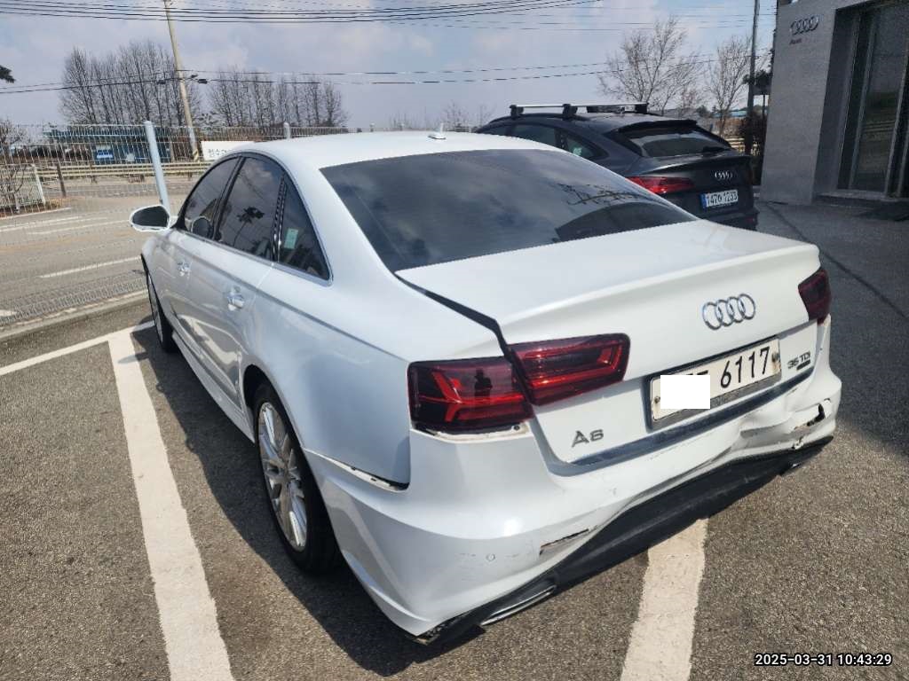 2018 Audi A6 35 TDI quattro, photograph 4