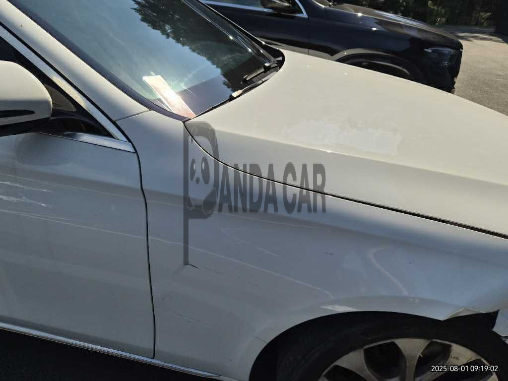 2017 Mercedes-Benz E220 d, photograph 4