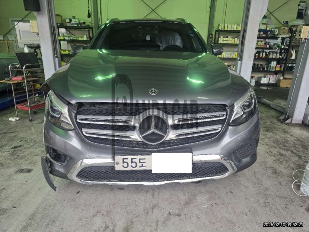2018 Mercedes-Benz GLC220 d 4Matic, photograph 1