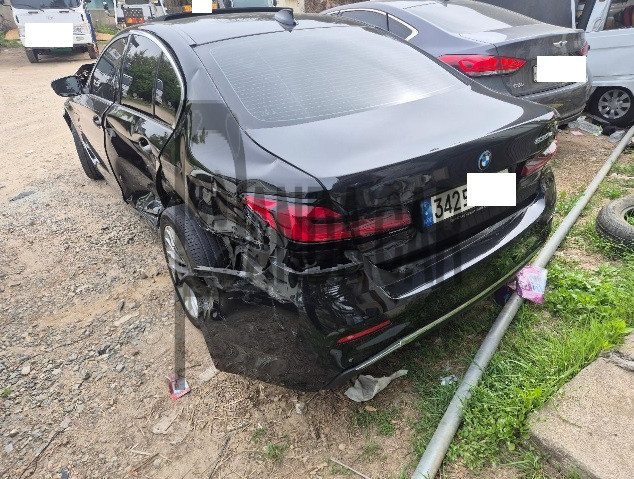2022 BMW 530e, photograph 5
