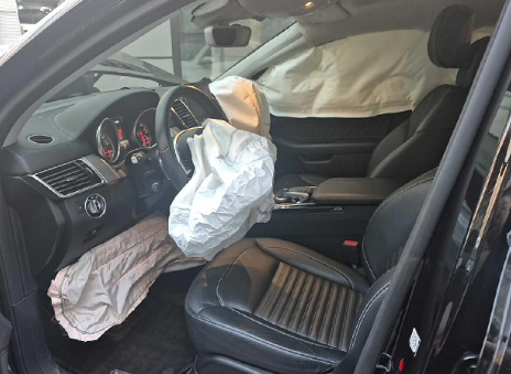 2017 Mercedes-Benz GLE350 d 4Matic Coupe, photograph 5
