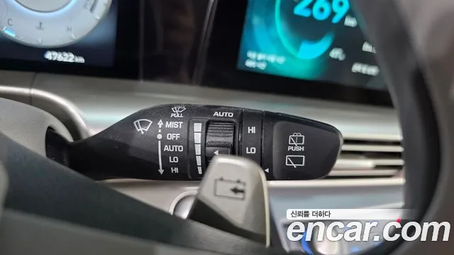 2022 Hyundai Nexo Premium, photograph 4