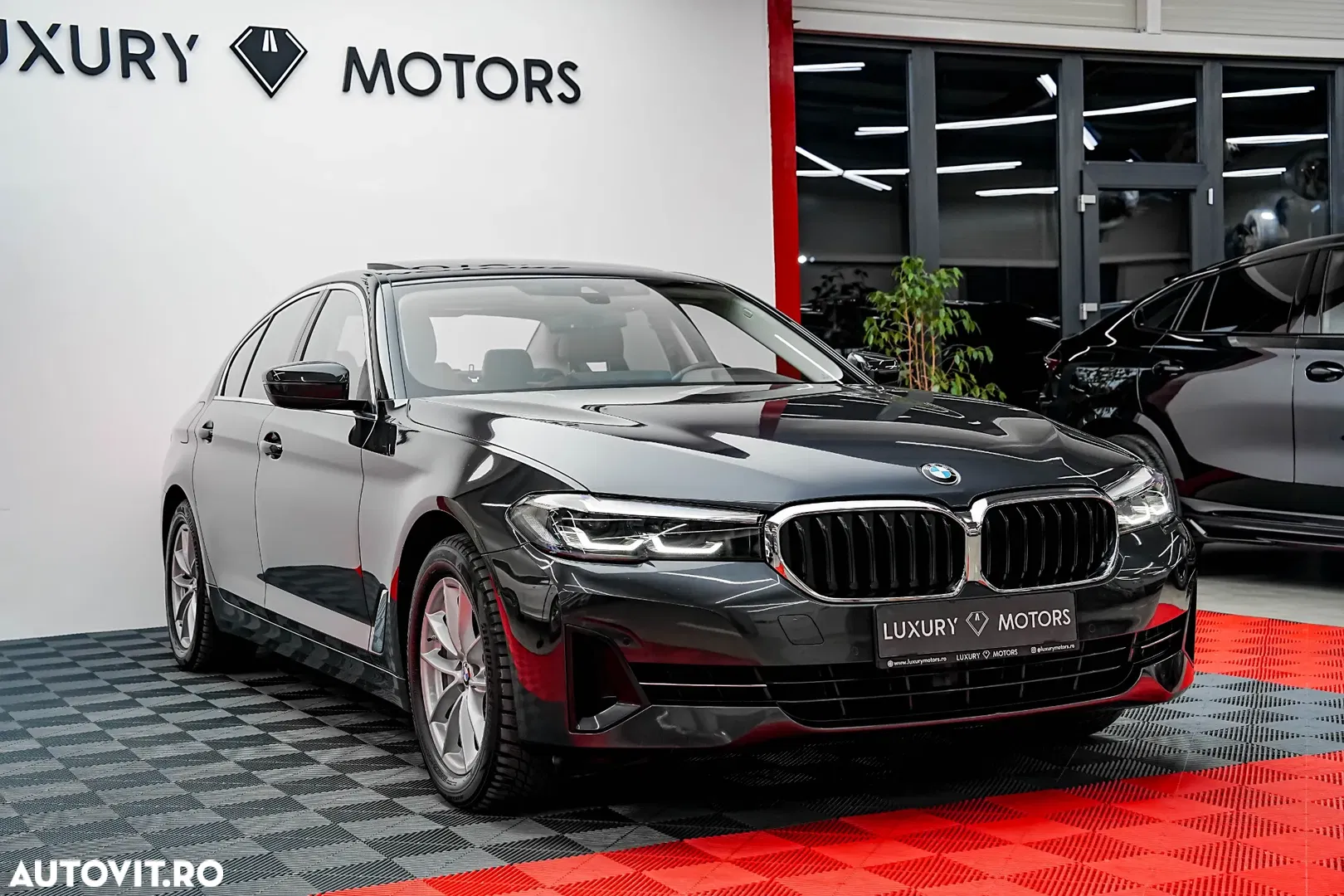 2021 BMW Seria 5 530e xDrive Aut., photograph 5