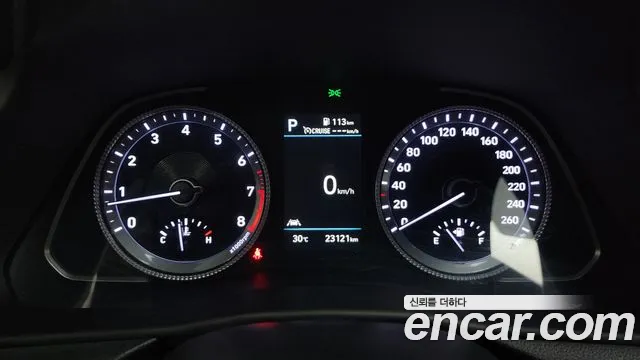 Hyundai Sonata 2.0 — photo 1 of 34