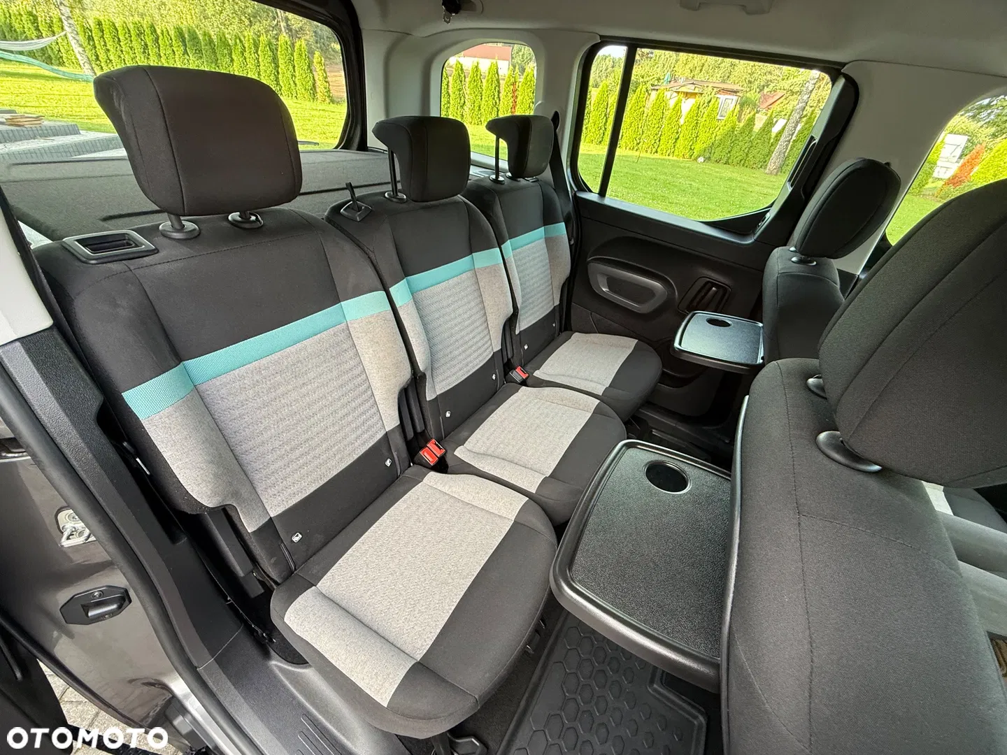 2020 Citroën Berlingo M 1.5 BlueHDI Shine S&S, photograph 11