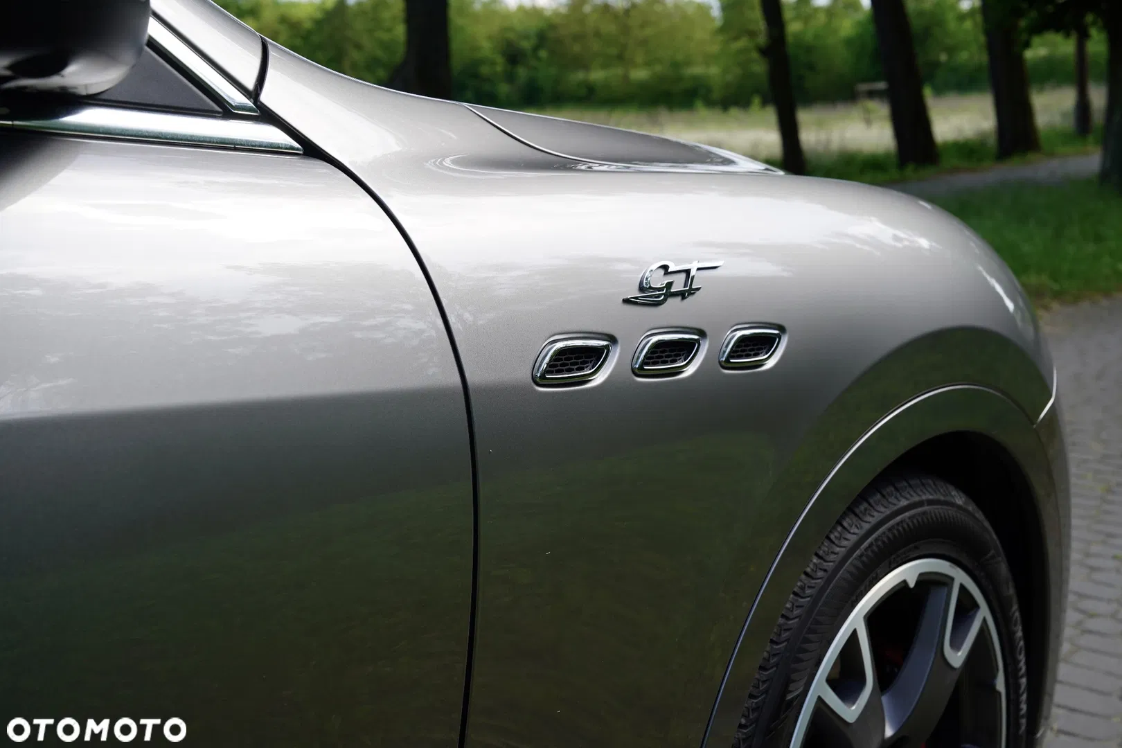 2022 Maserati Levante, photograph 10