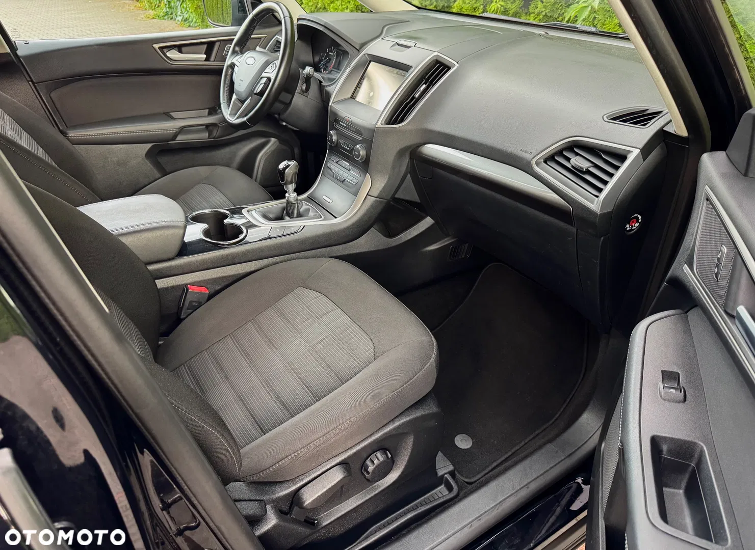 2015 Ford Galaxy 2.0 TDCi Trend, photograph 5
