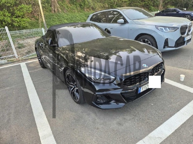 2024 BMW Z4 sDrive20i, photograph 5