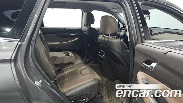 2019 Hyundai Santafe Diesel 2.0 2WD, photograph 8