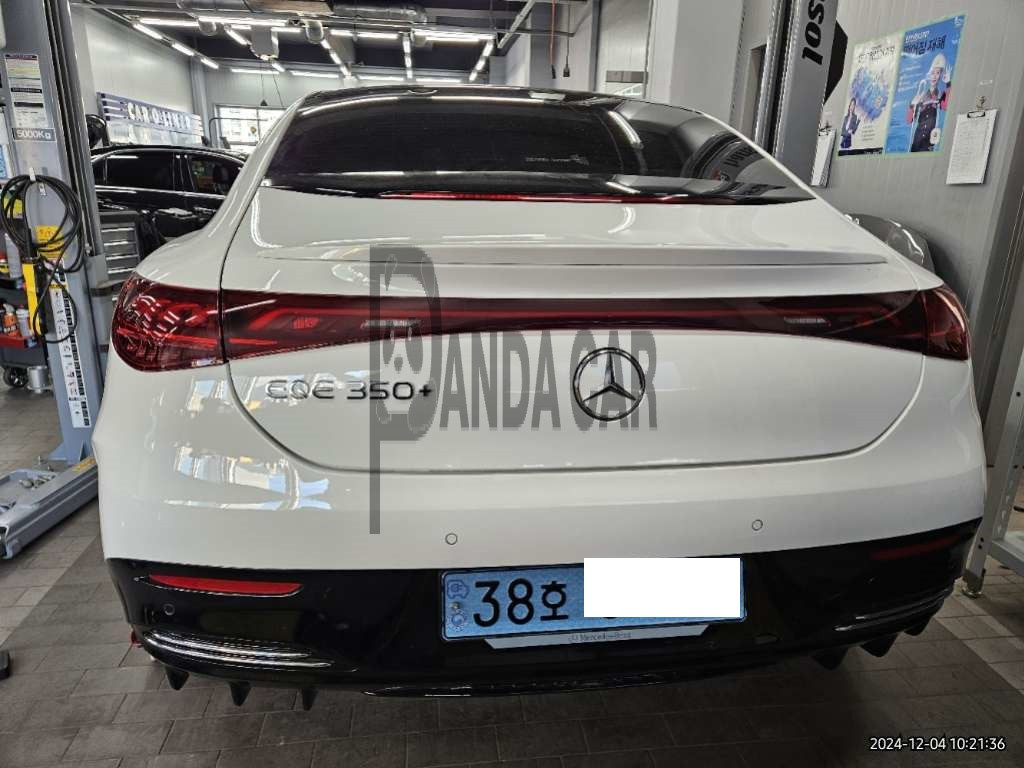 2024 Mercedes-Benz EQE 350 +, photograph 1