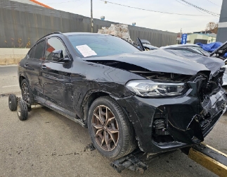 2023 BMW X4 xDrive20i, photograph 5