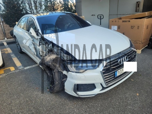 2021 Audi A6 45 TFSI quattro, photograph 3