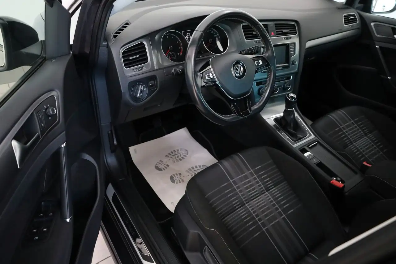 2015 Volkswagen Golf VII Lim. Lounge SH,PDC,SR+WR, photograph 9