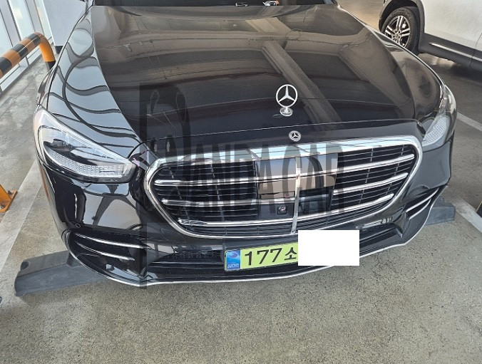 2025 Mercedes-Benz S 500 4MATIC, photograph 1
