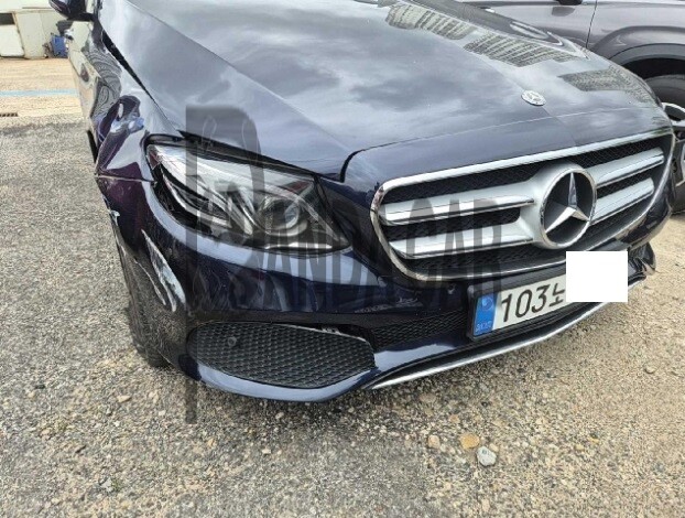 2018 Mercedes-Benz E220 d, photograph 1