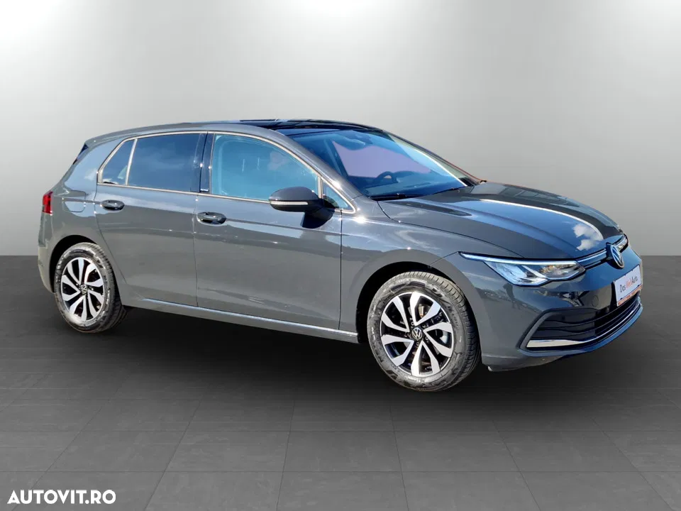 2022 Volkswagen Golf 2.0 TDI DSG Life, photograph 5