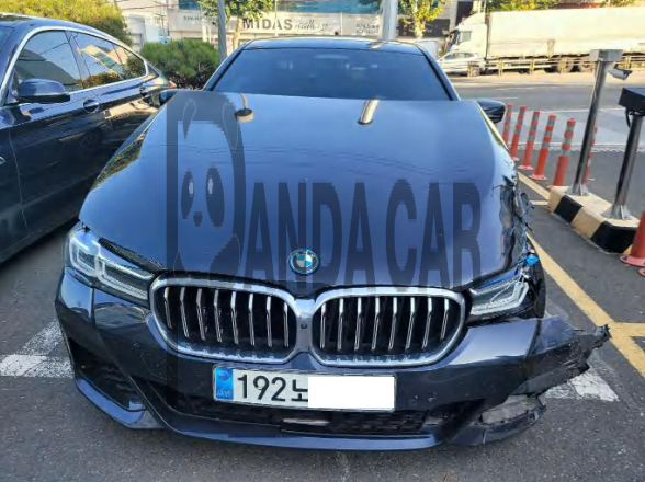 2023 BMW 530e, photograph 1