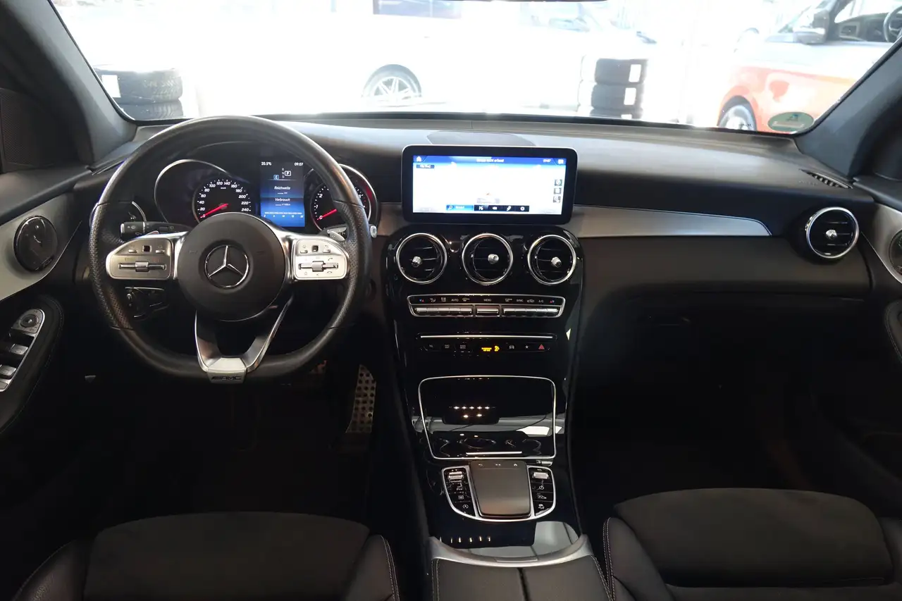 2022 Mercedes-Benz GLC 200 GLC 200 4Matic +AMG-Line+RFK+AHK+Trittbretter+, photograph 7