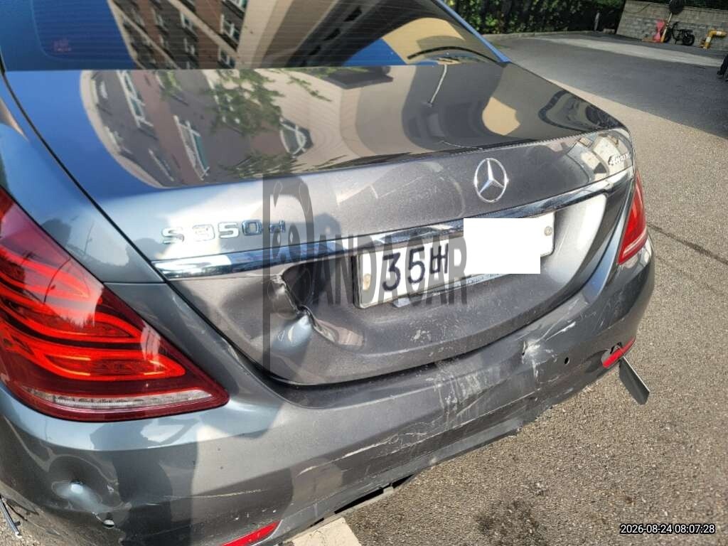 2017 Mercedes-Benz S350 d 4Matic L, photograph 4