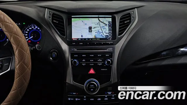 Hyundai Grandeur HG240 Modern — photo 1 of 31