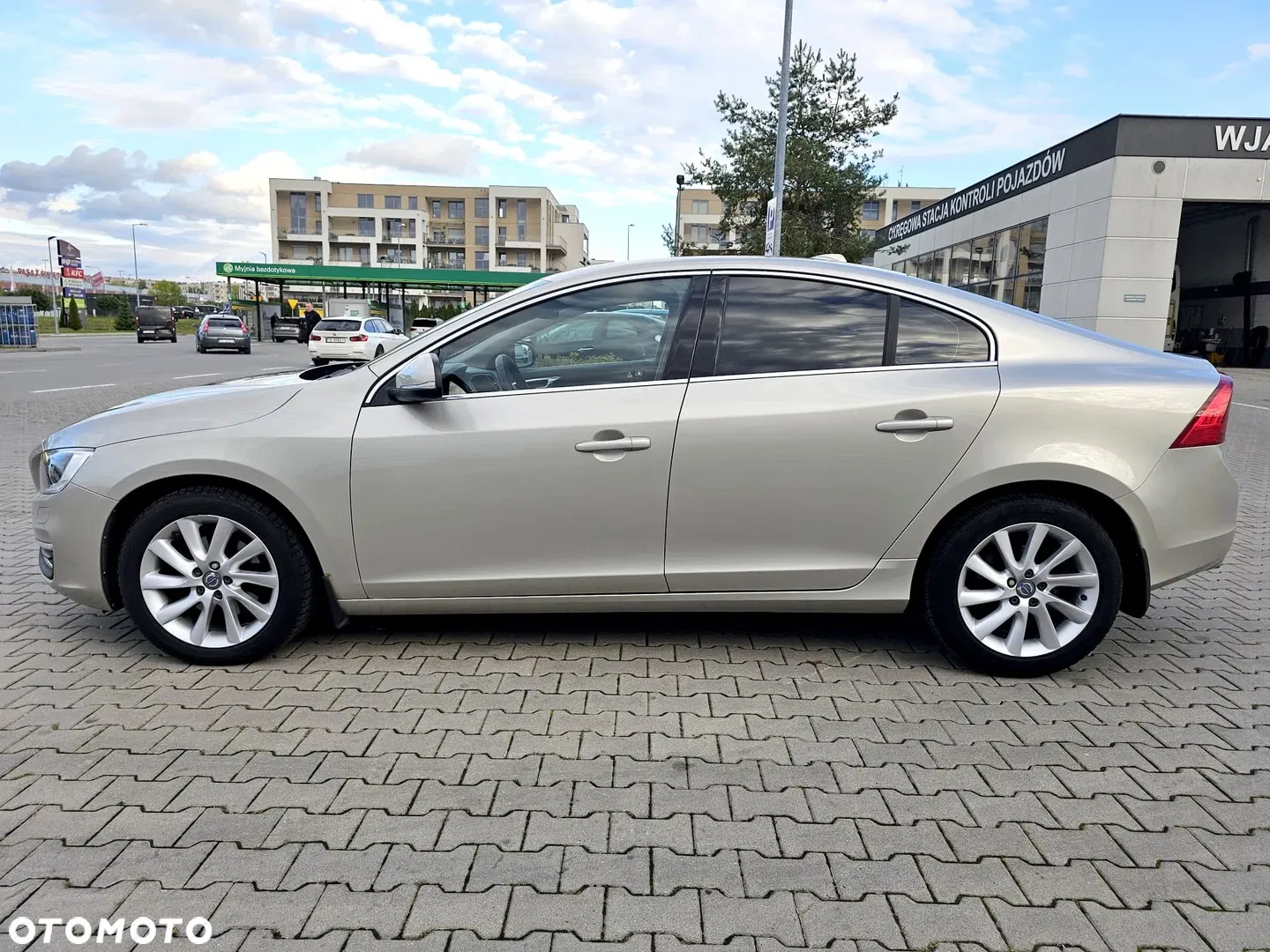 2017 Volvo S60 D4 Drive-E Summum, photograph 3