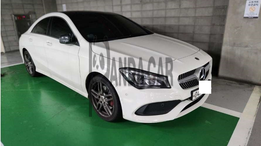 2018 Mercedes-Benz CLA220, photograph 3