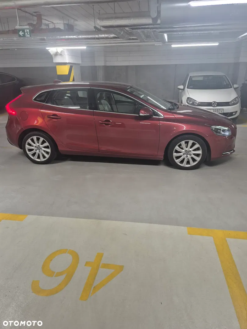 2014 Volvo V40 D3 Summum, photograph 5