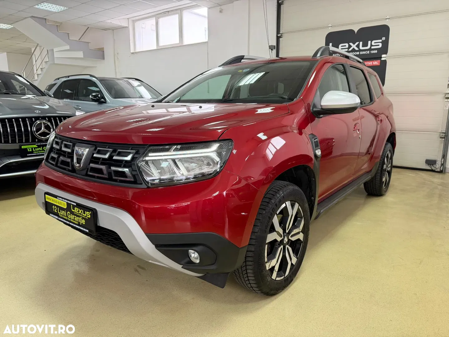 Dacia Duster Blue dCi 115 4WD Prestige — photo 1 of 29