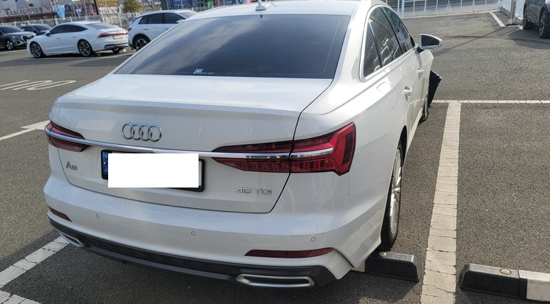 2020 Audi A6 40 TDI, photograph 2