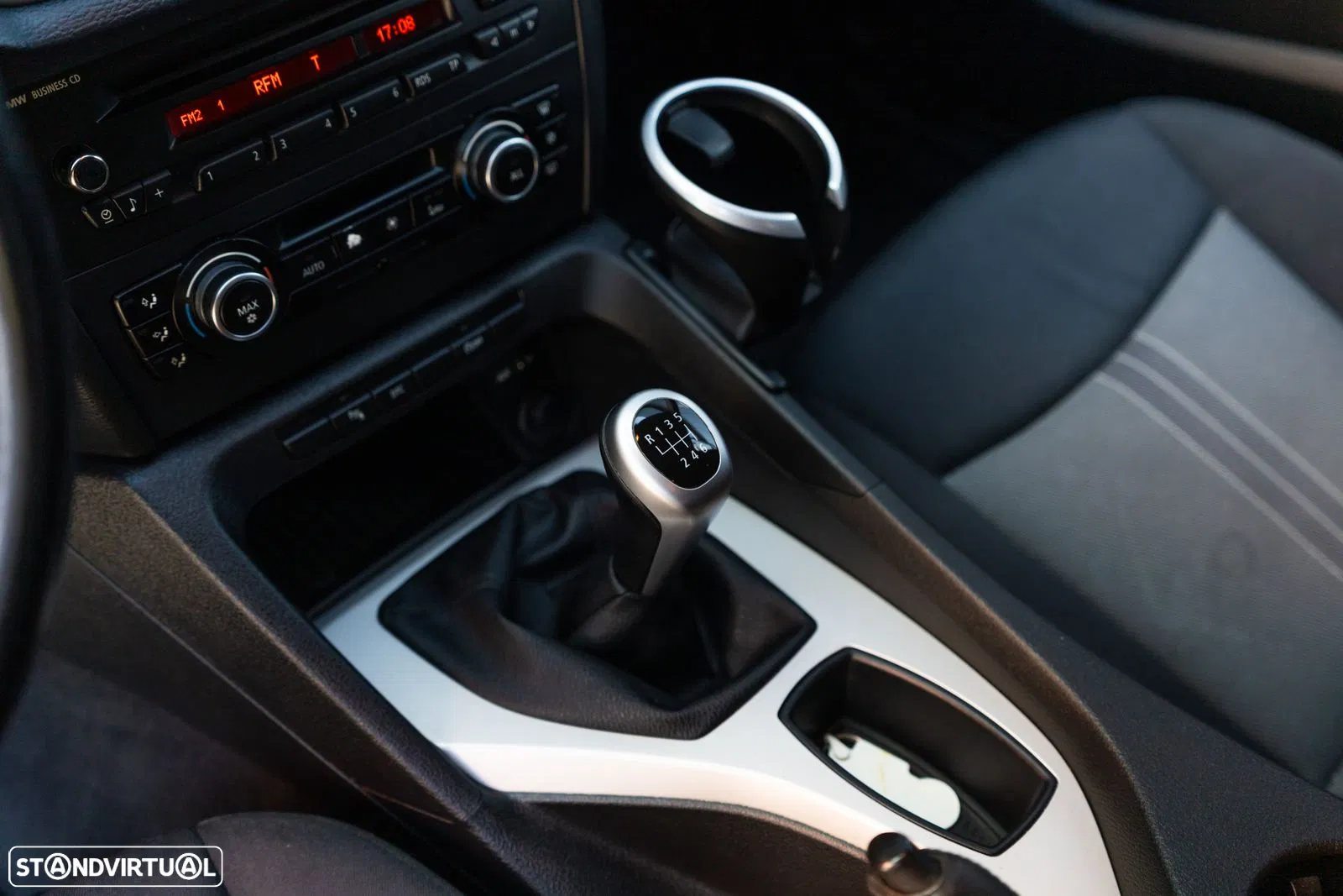 2010 BMW Série X 18 d sDrive, photograph 11