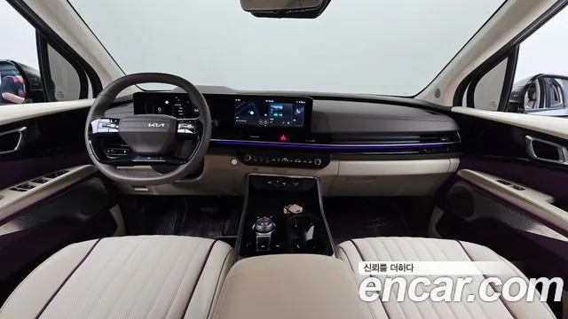Kia Canival Gasoline 9-Seater Hi Limousine (7-seater Limousine(Special vehicle) — photo 1 of 40