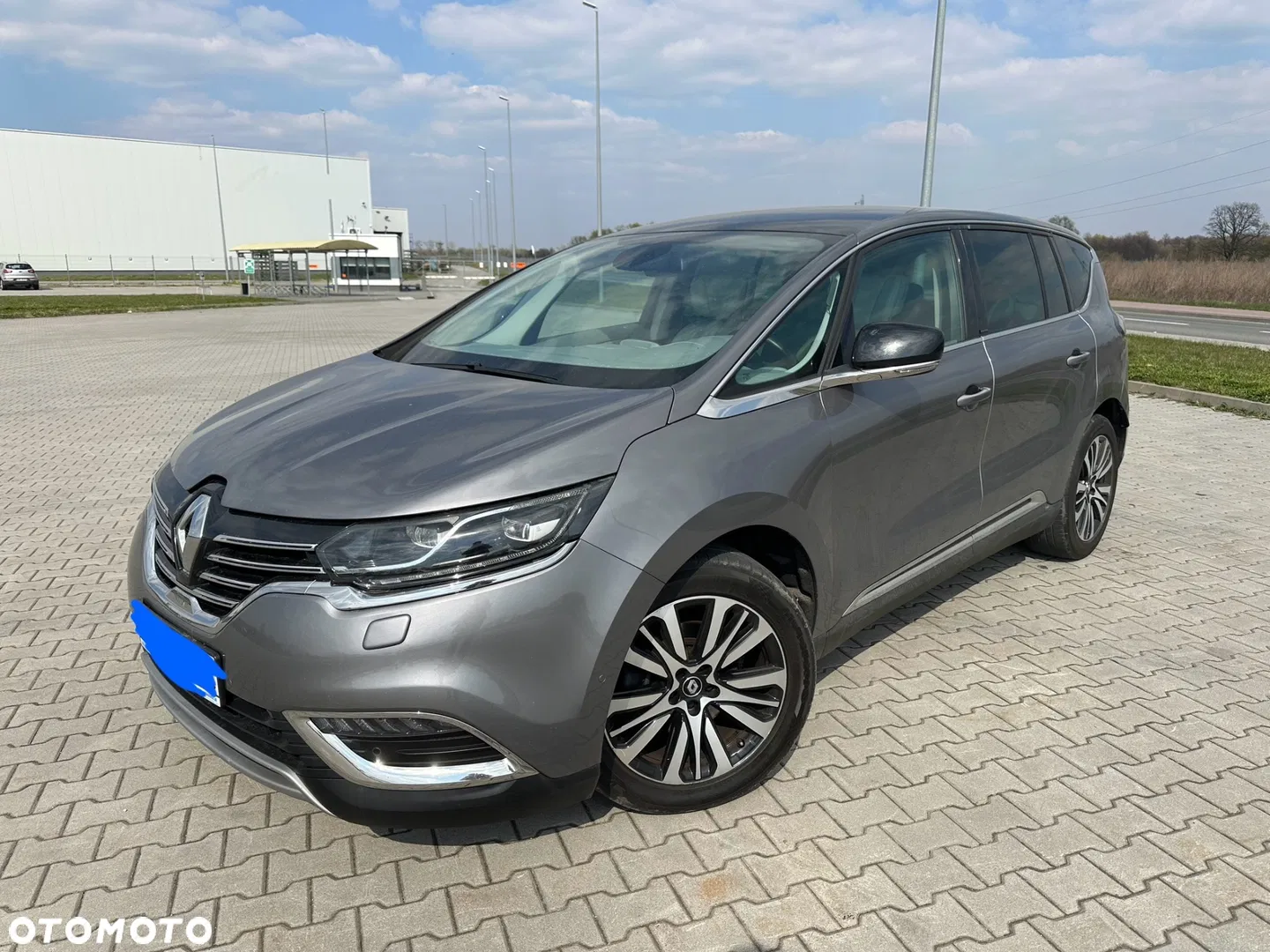 Renault Espace Energy TCe 200 EDC Initiale Paris — photo 1 of 37