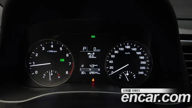 2017 Hyundai AVANTE 1.6 GDI Smart, photograph 1