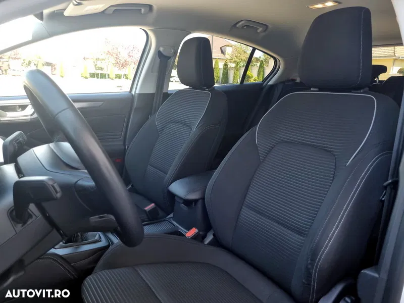 2023 Ford Focus 1.0 EcoBoost Hybrid TITANIUM X, photograph 10