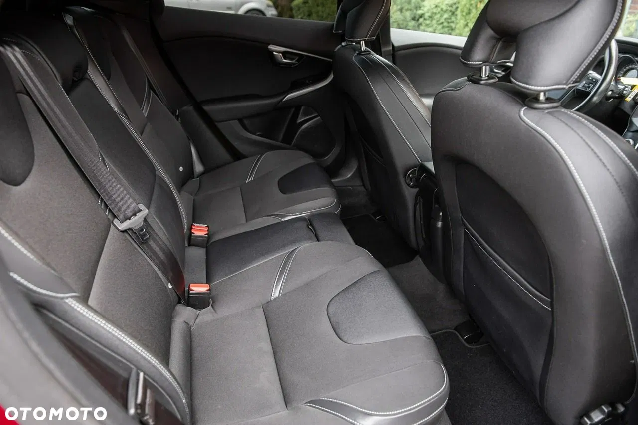 2012 Volvo V40 D4 Kinetic, photograph 8